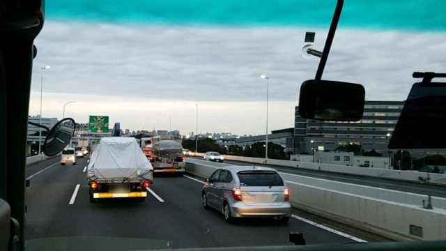 アクアライン高速バスでの通勤について 渋滞 通行止 混雑 などあなたの疑問にお答えします 木更津 君津 袖ケ浦の情報をお伝えするブログ なかぶぷろじぇくと