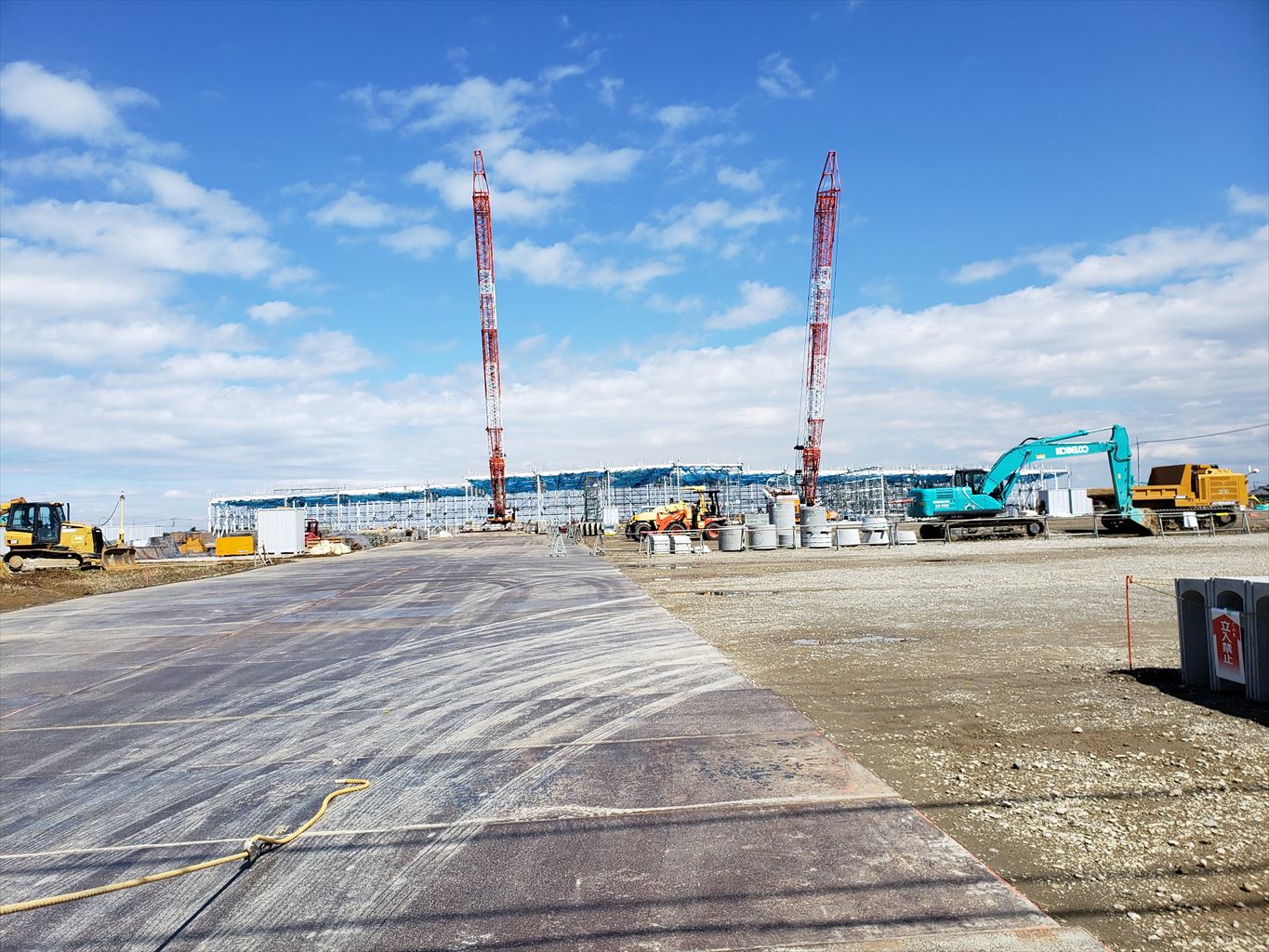 コストコ木更津倉庫店 建物の骨組みができてきました 木更津 君津 袖ケ浦の情報をお伝えするブログ なかぶぷろじぇくと