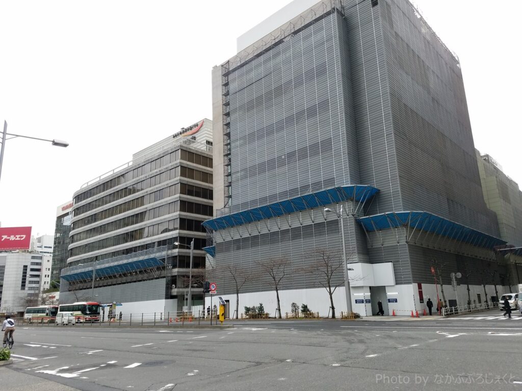 工事前には東京ミッドタウン八重洲の場所には2棟のビルが建っていました。